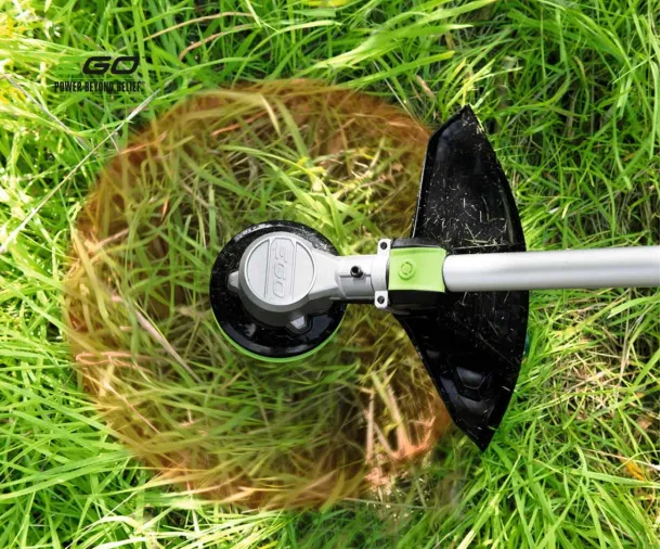 Desbrozadora a batería EGO ST1510E de 38 cm para uso ocasional