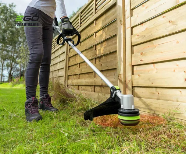 Desbrozadora a batería EGO ST1510E de 38 cm para uso ocasional