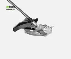 Desbrozazdora profesional a batería EGO BCX3800 de 38 cm, uso diario 2