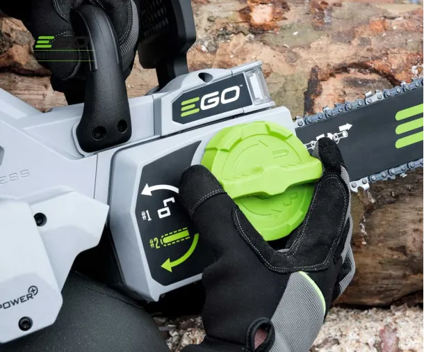 Motosierra a batería EGO CS1800 para profesionales de la poda