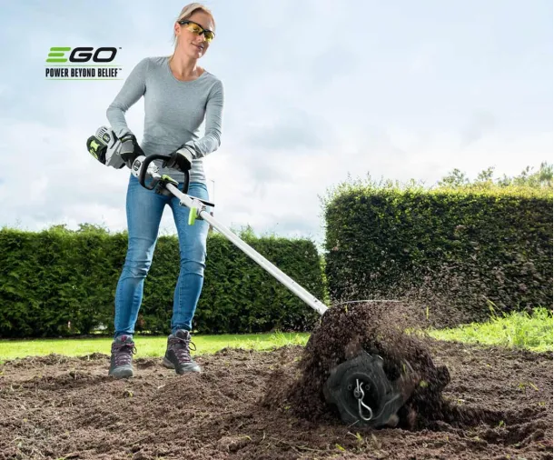 Cultivador a batería EGO CTA9500 de uso profesional para Multitool