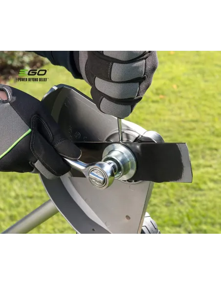 Recortabordes a batería EGO EA0800 de uso profesional para Multitool