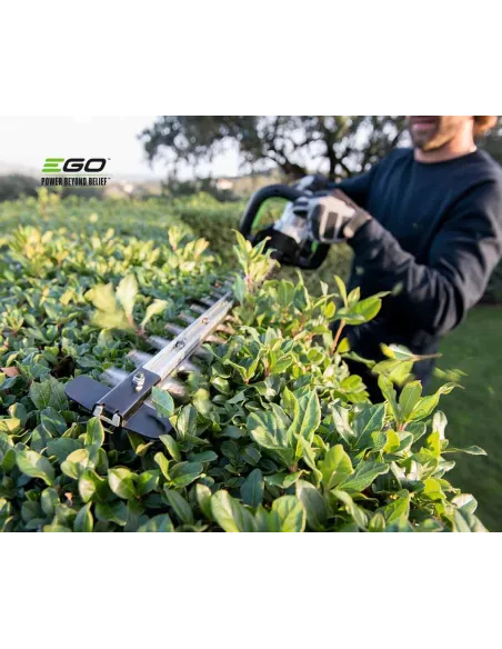 Cortasetos a batería EGO HT6500E para profesionales de la poda