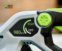 Soplador a bateria EGO LB5800E para uso profesional 2